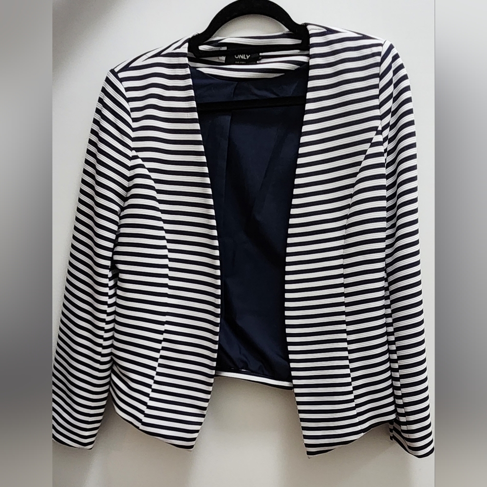 ONLY brand from Simons, blazer, navy and white stripe size 38